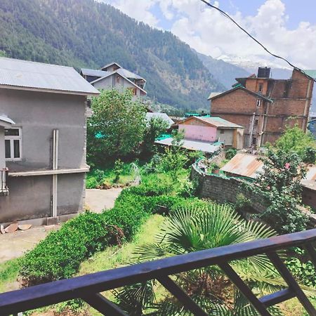Hotel Hadimba Regency ! Free 4 Wheeler Parking ! Mountain View Rooms ! Near Mall Road Manali Екстер'єр фото