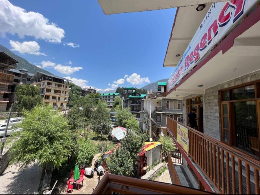Hotel Hadimba Regency ! Free 4 Wheeler Parking ! Mountain View Rooms ! Near Mall Road Manali Екстер'єр фото